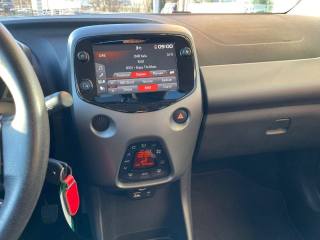 TOYOTA Aygo usata, con Bluetooth