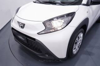 TOYOTA Aygo X usata 22