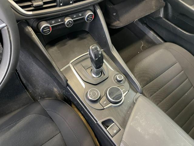 ALFA ROMEO Giulia usata, con Servosterzo