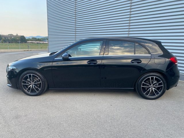 MERCEDES-BENZ A 180 usata, con Cerchi in lega