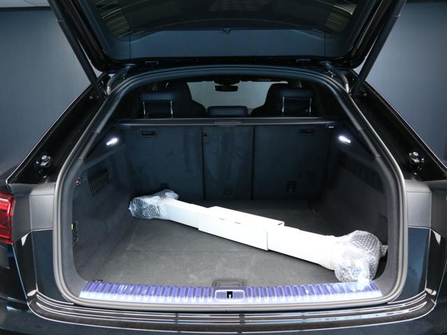 AUDI Q8 usata, con Autoradio