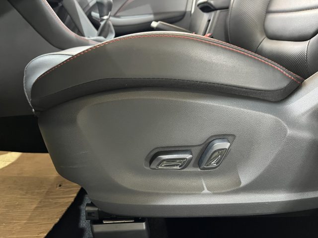MG ZS usata, con Interni in pelle
