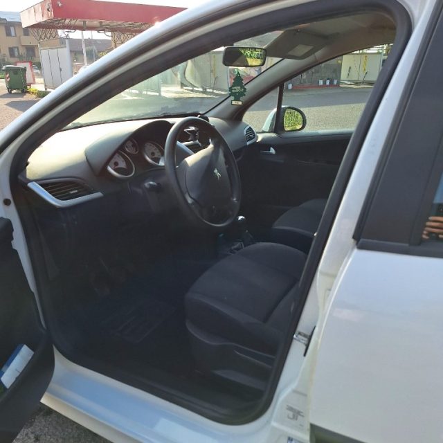 PEUGEOT 207 usata, con Fendinebbia