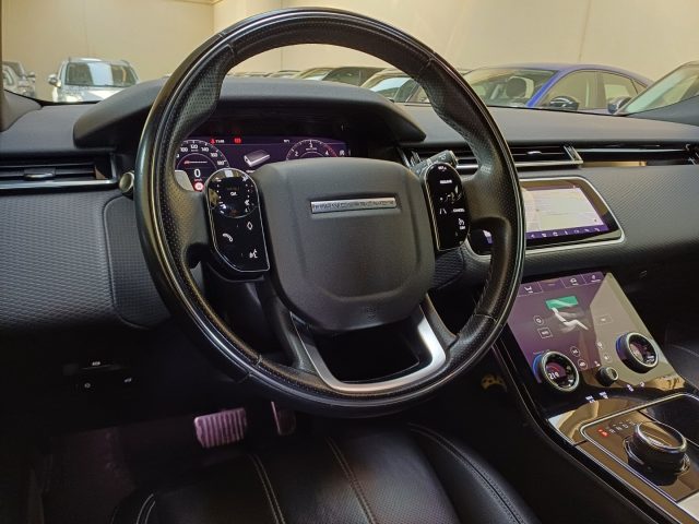 LAND ROVER Range Rover Velar usata, con Sensori di parcheggio anteriori