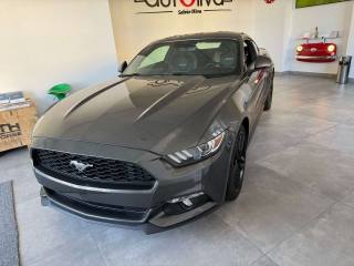 FORD Mustang usata, con Autoradio