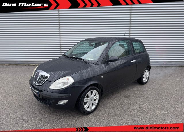 LANCIA Ypsilon usata, con ABS
