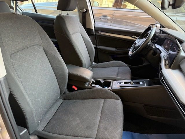 VOLKSWAGEN Golf usata, con Controllo automatico clima