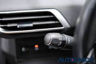 PEUGEOT 3008 usata, con Fari LED