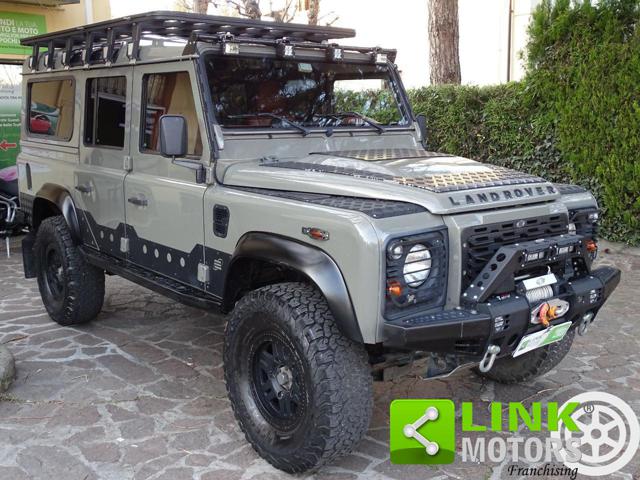 LAND ROVER Defender usata, con Autoradio