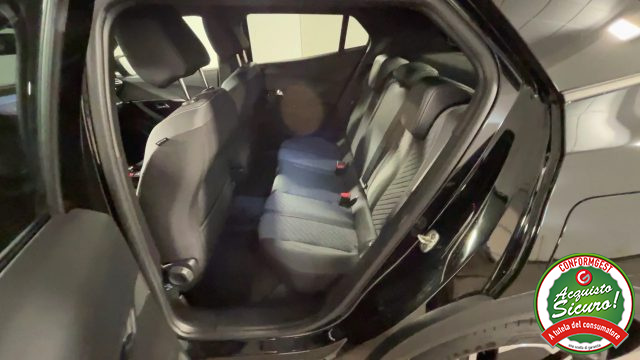 PEUGEOT 2008 usata, con Park Distance Control