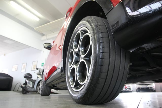 ALFA ROMEO Tonale usata, con USB