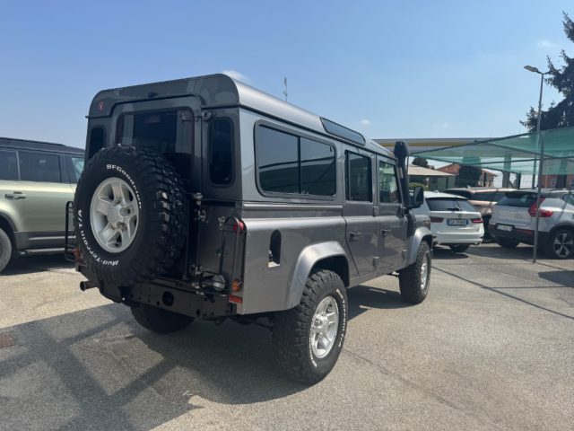 LAND ROVER Defender usata, con Autoradio