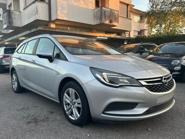 OPEL Astra usata, con Airbag