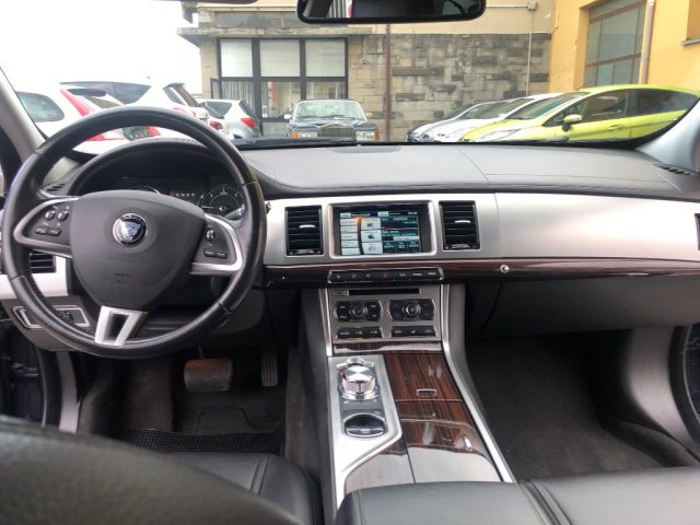 JAGUAR XF usata, con Regolazione elettrica sedili
