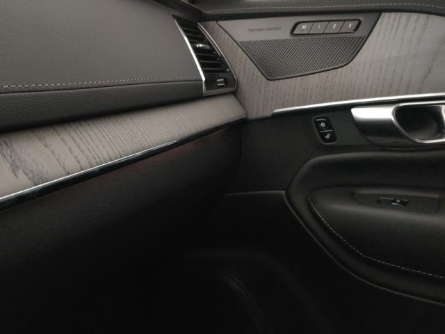 VOLVO XC90 usata, con Sedile posteriore sdoppiato