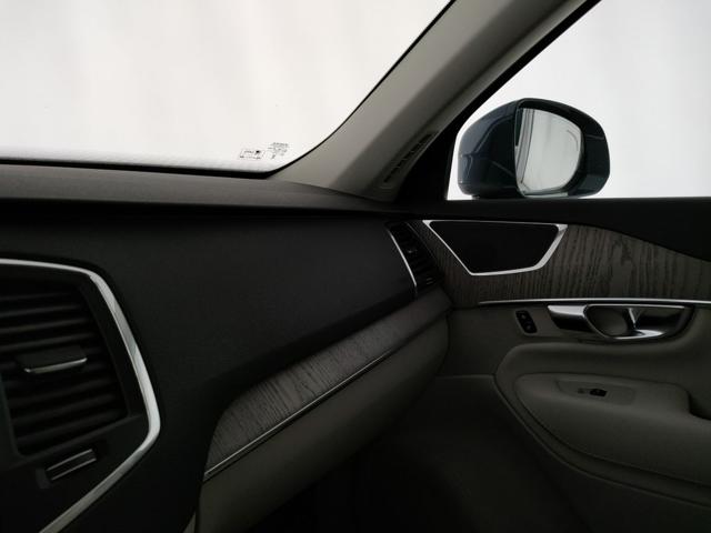 VOLVO XC90 usata, con Luci diurne LED