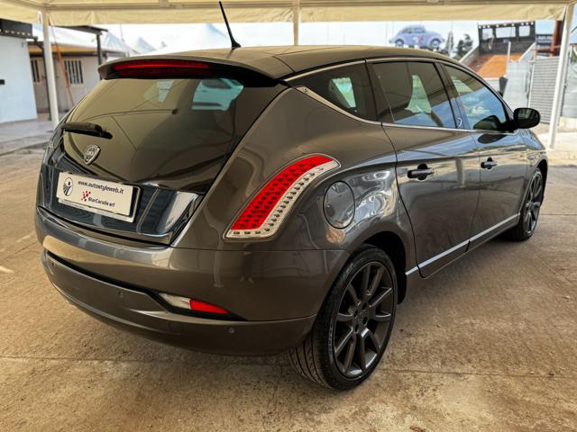 LANCIA Delta usata, con Cerchi in lega