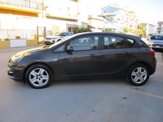 OPEL Astra usata, con Airbag Passeggero