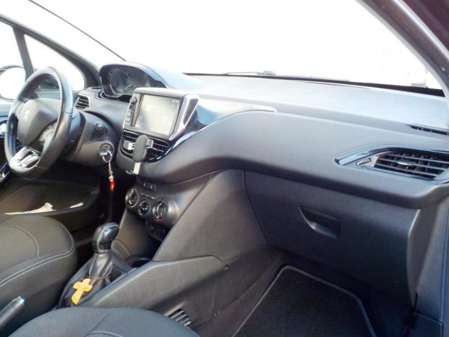 PEUGEOT 208 usata, con Chiusura centralizzata