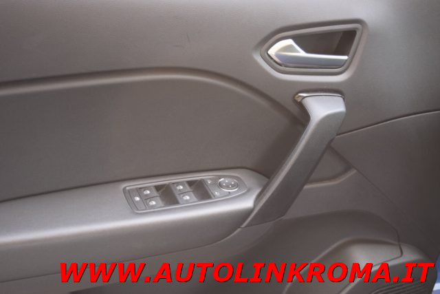 RENAULT Captur usata, con Park Distance Control