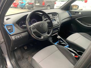 HYUNDAI i20 usata, con Autoradio