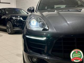 PORSCHE Macan usata, con Autoradio