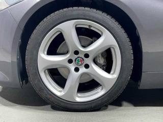 ALFA ROMEO Giulia usata, con Fari LED