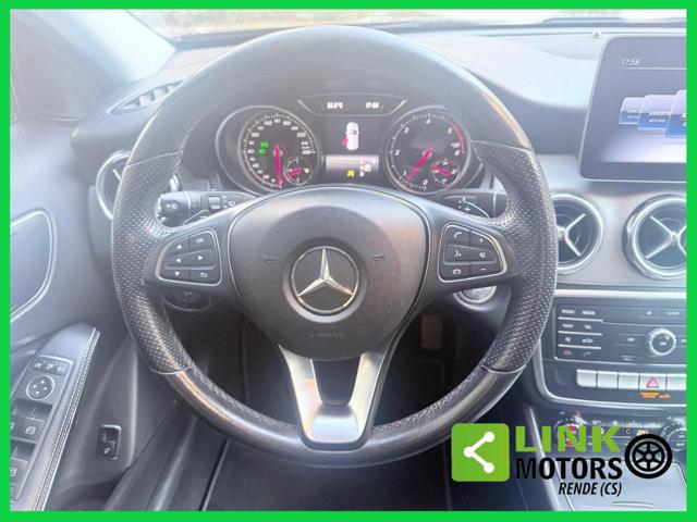 MERCEDES-BENZ GLA 200 usata, con Sedile posteriore sdoppiato