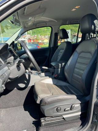 VOLKSWAGEN Amarok usata, con Controllo automatico clima
