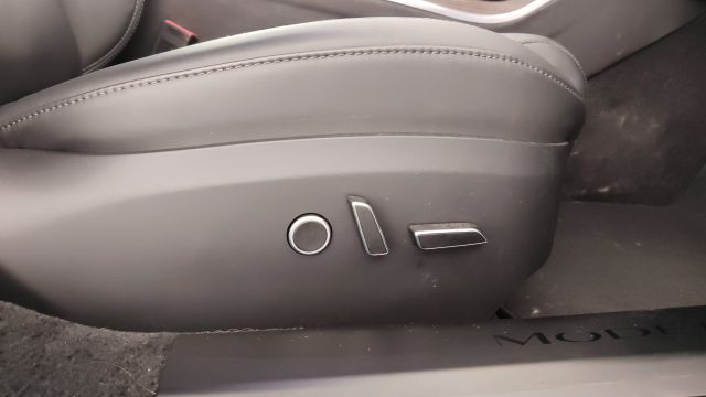 TESLA Model S usata, con Schermo multifunzione interamente digitale