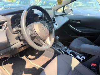 TOYOTA Corolla usata, con Autoradio