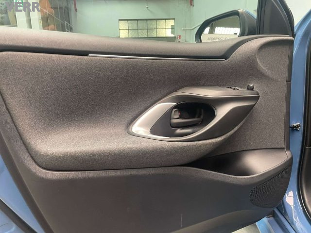 TOYOTA Yaris usata, con Sistema di navigazione