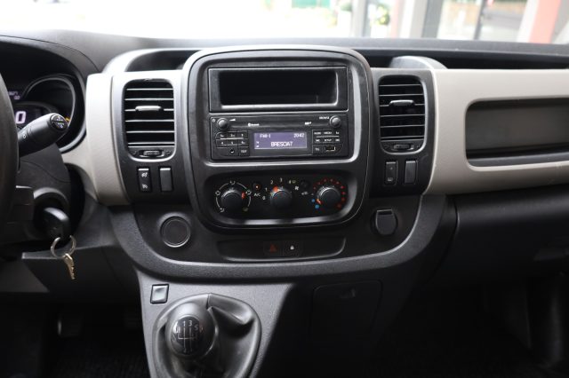 RENAULT Trafic usata, con Bluetooth