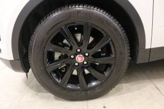 JAGUAR E-Pace usata, con Autoradio
