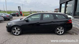 PEUGEOT 308 usata, con Park Distance Control