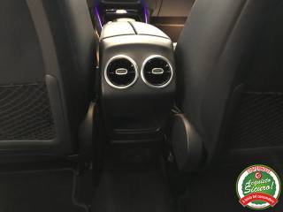 MERCEDES-BENZ GLA 200 usata, con Touch screen