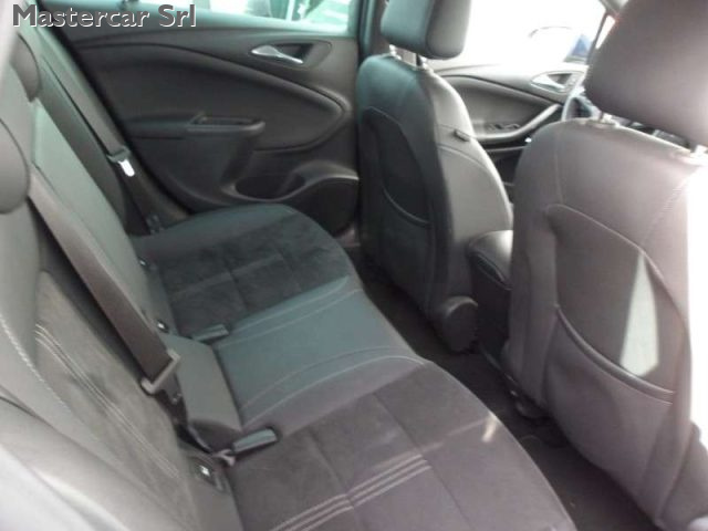 OPEL Astra usata, con Boardcomputer