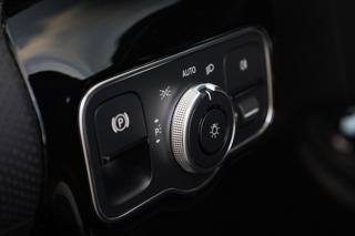 MERCEDES-BENZ CLA 220 usata, con Sedili riscaldati