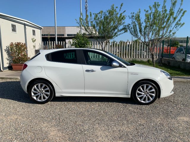 ALFA ROMEO Giulietta usata, con Airbag Passeggero