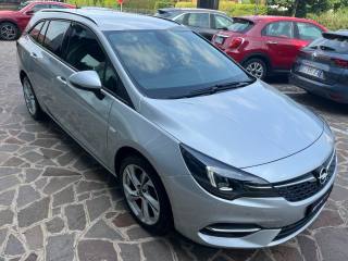 OPEL Astra usata, con Park Distance Control