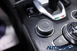 ALFA ROMEO Stelvio usata, con Specchietti laterali elettrici