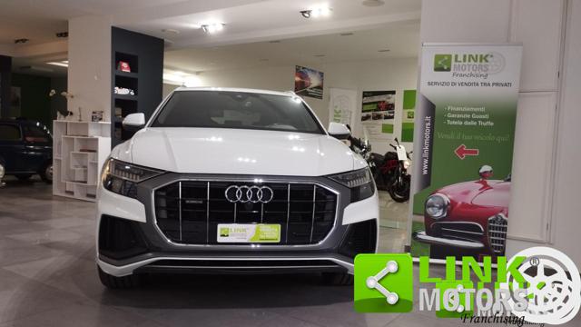 AUDI Q8 usata 1