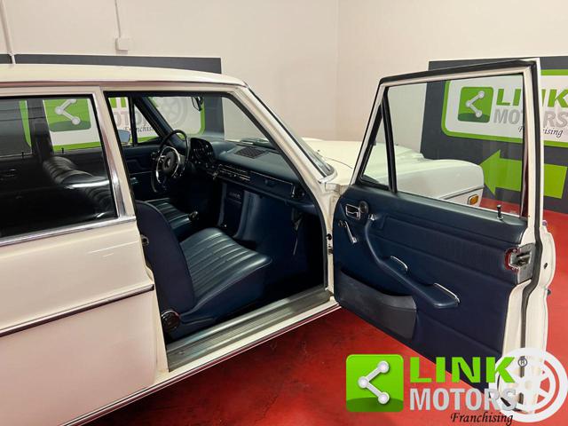 MERCEDES-BENZ 220 usata 31