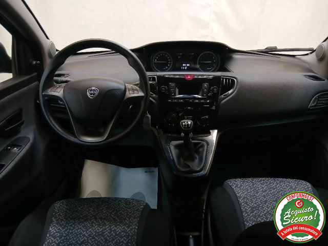 LANCIA Ypsilon usata 13