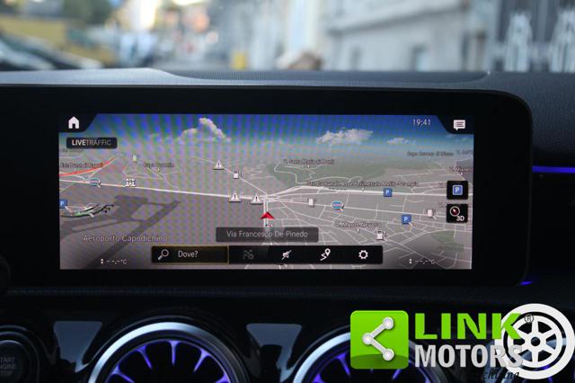 MERCEDES-BENZ A 250 usata, con Park Distance Control