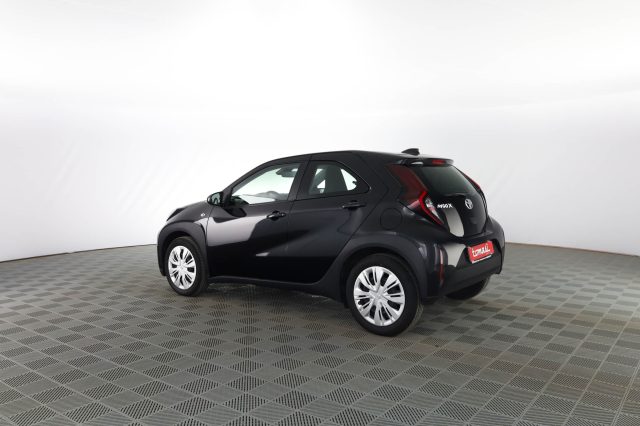 TOYOTA Aygo X usata 4