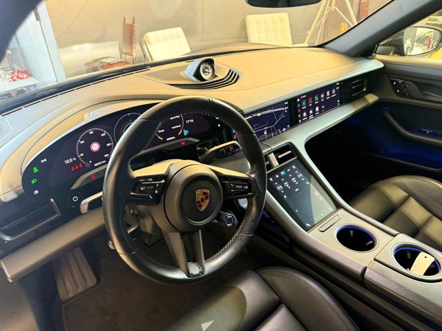 PORSCHE Taycan usata, con Park Distance Control