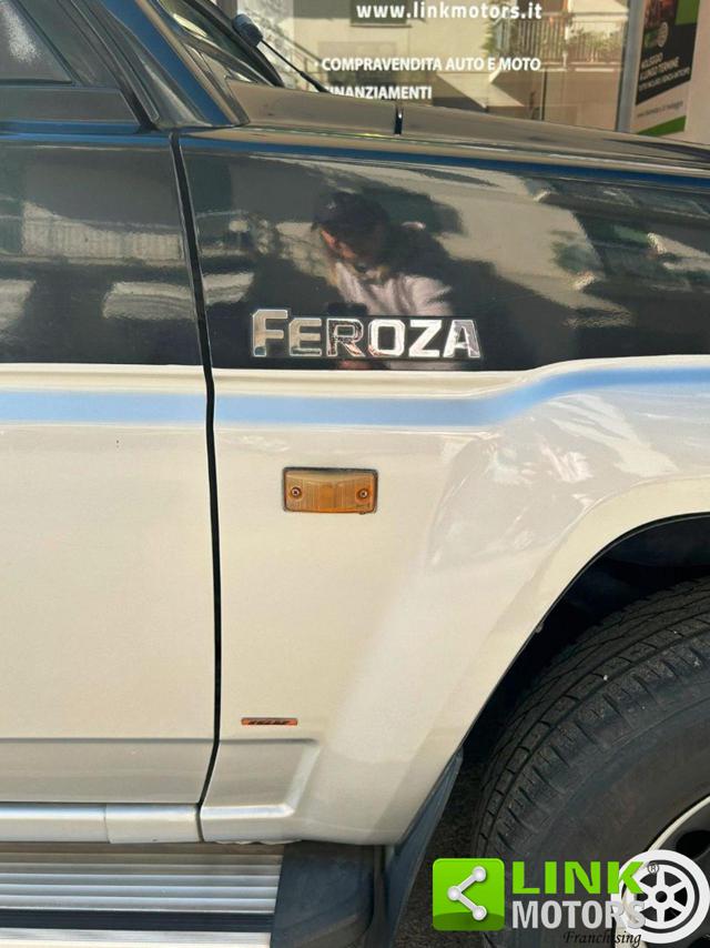 DAIHATSU Feroza usata, con Tettuccio apribile