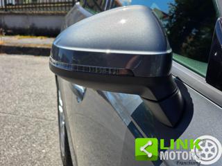 AUDI A4 usata, con Leve al volante