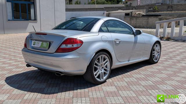 MERCEDES-BENZ SLK 200 usata, con Alzacristalli elettrici